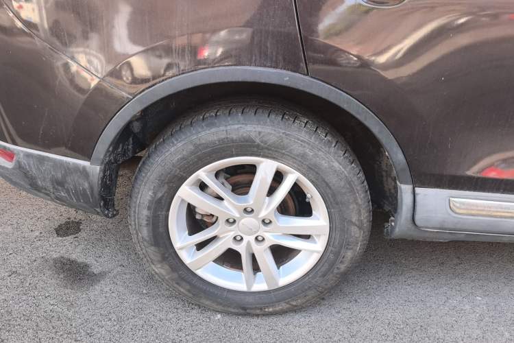 Used Yema T70 2016 1.8T CVT Elegant Model Exterior 5