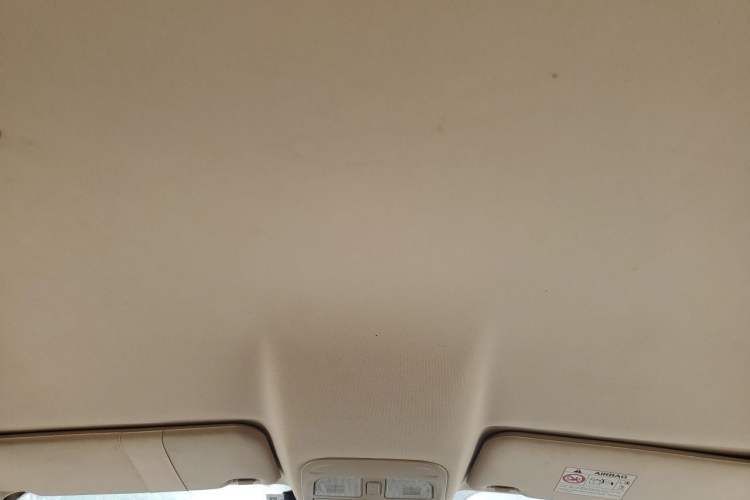 Used Yema T70 2016 Upgraded Model 1.5T Manual Leading Version Headliner