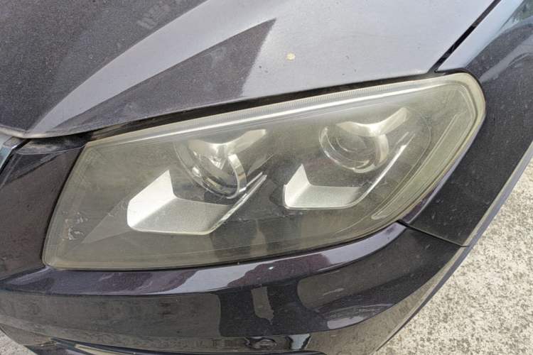 Used Yema T70 2016 Upgraded Model 1.8T CVT Flagship Edition Left Front Headlight