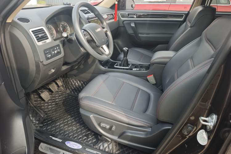 Used Yema T70 2016 Upgraded Model 1.8L Manual Elite Version Left Front Seat