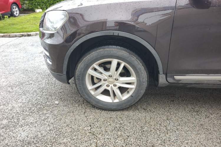 Used Yema T70 2016 1.8T CVT Elegant Model Left Front Wheel Hub