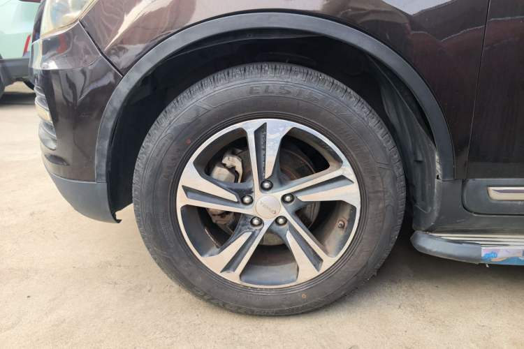Used Yema T70 2016 Upgraded Model 1.8T CVT Flagship Edition Left Front Wheel Hub