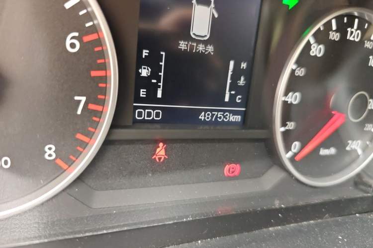 Used Yema T70 2016 Upgraded Model 1.8L Manual Comfort Version Odometer Close Up