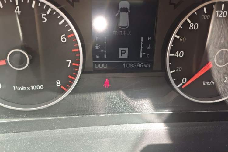 Used Yema T70 2016 Upgraded Model 1.8T CVT Flagship Edition Odometer Close Up
