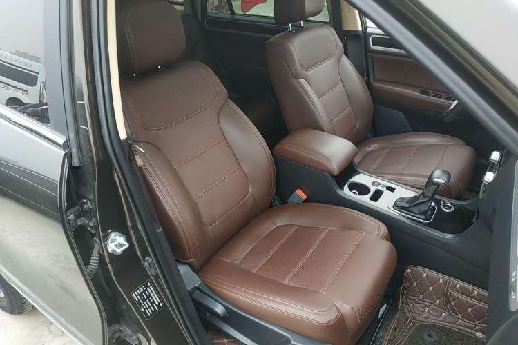 Used Yema T70 2016 Upgraded Model 1.8T CVT Flagship Edition Right Front Seat