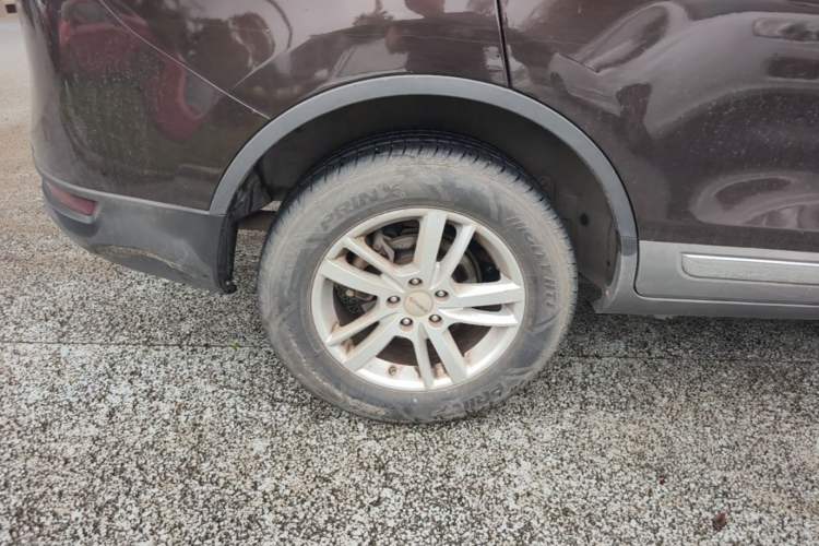 Used Yema T70 2016 1.8T CVT Elegant Model Right Rear Wheel Hub