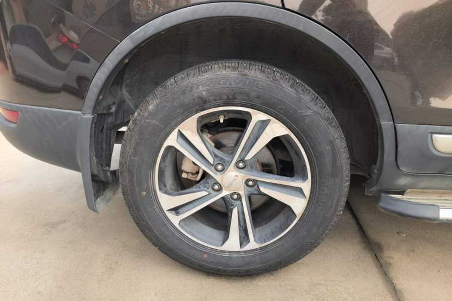 Used Yema T70 2016 Upgraded Model 1.8T CVT Flagship Edition Right Rear Wheel Hub