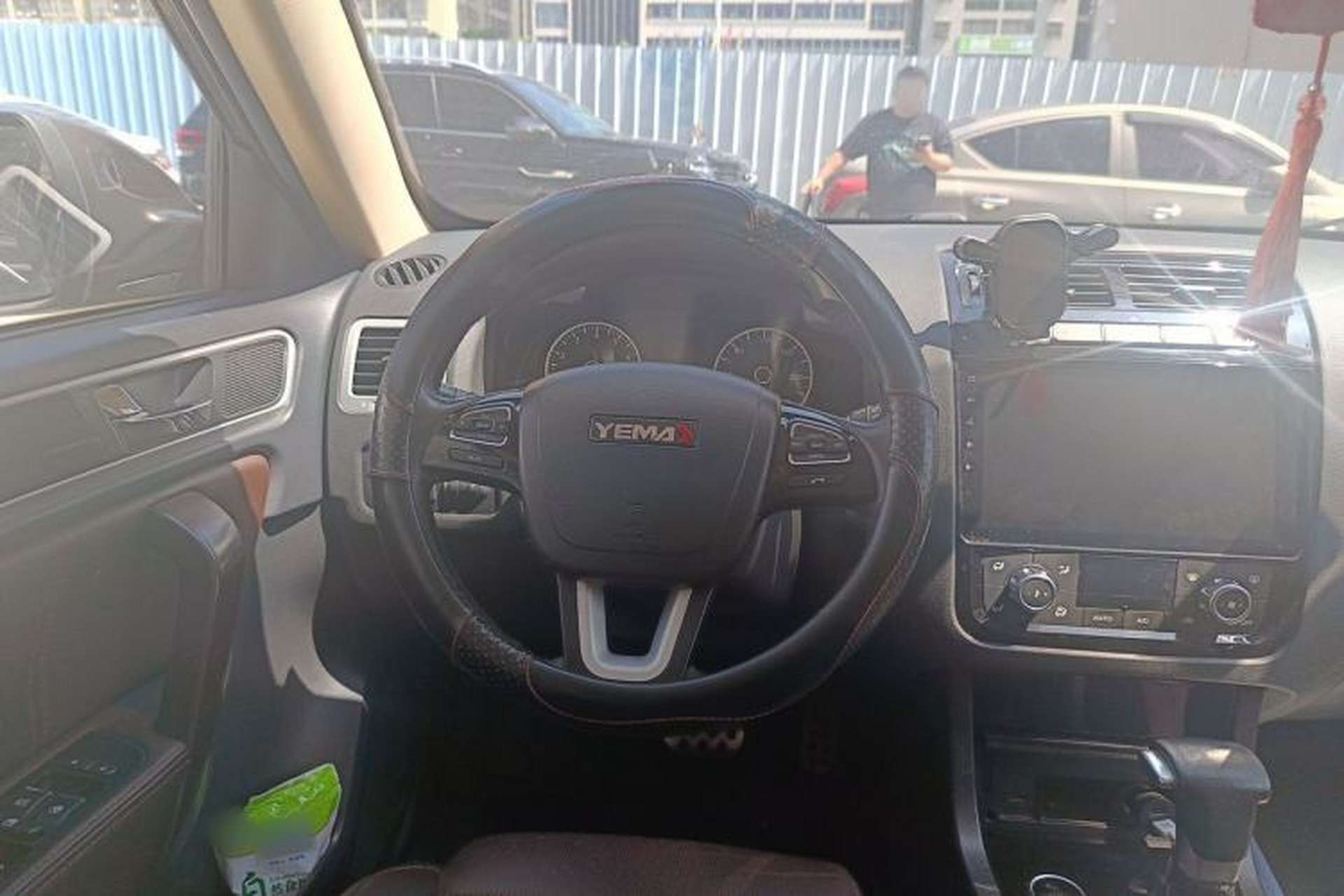 Used Yema T70 2016 Upgraded Model 1.8T CVT Flagship Edition Steering Wheel