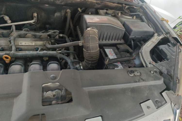 Used Yema T70 2016 Upgraded Model 1.8L Manual Comfort Version Engine Bay Left
