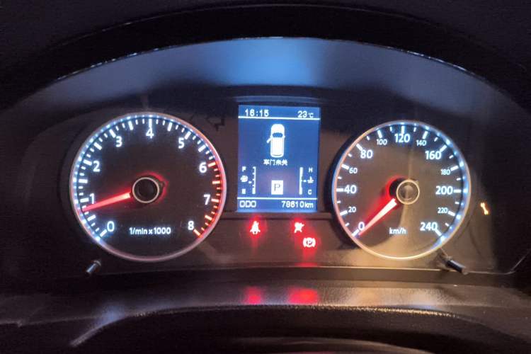 Used Yema T70 2016 Upgraded Model 1.8T CVT Flagship Edition Instrument Cluster