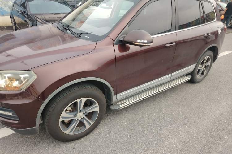 Used Yema T70 2016 Upgraded Model 1.5T Manual Luxury Version Left Side