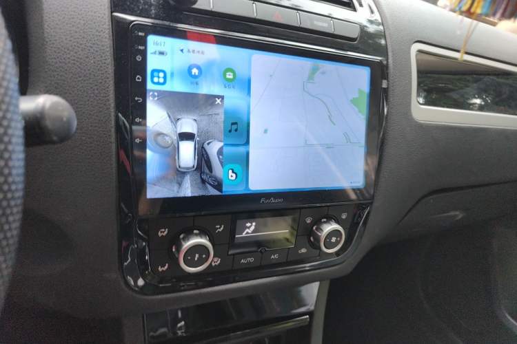 Used Yema T70 2016 1.8T CVT Elegant Model Audio And AC Panel