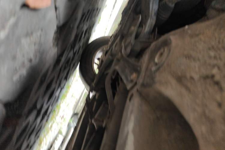Used Yema T70 2016 1.8T CVT Elegant Model Chassis Front Left