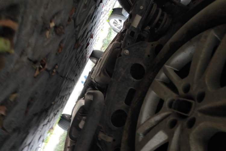 Used Yema T70 2016 1.8T CVT Elegant Model Chassis Rear
