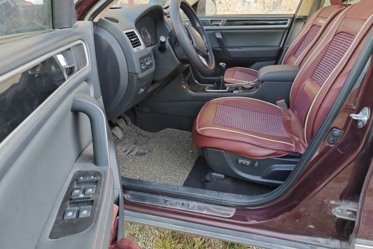 Used Yema T70 2016 Upgraded Model 1.8L Manual Elite Version Driver Seat