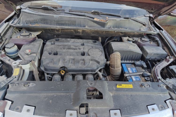 Used Yema T70 2016 Upgraded Model 1.8L Manual Elite Version Engine Bay