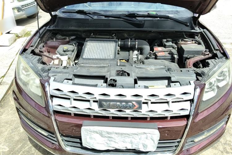 Used Yema T70 2016 1.8T CVT Smart 7-Seater Engine Bay