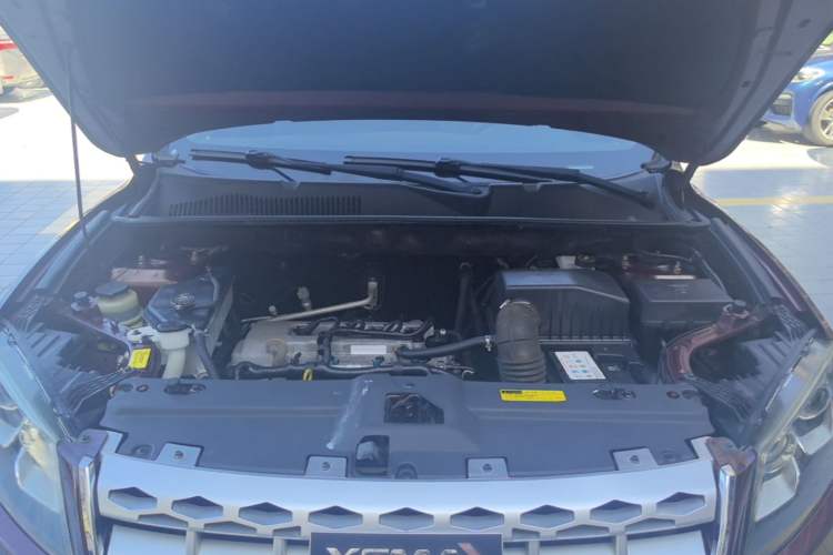 Used Yema T70 2016 Upgraded Model 1.8L Manual Comfort Version Engine Bay