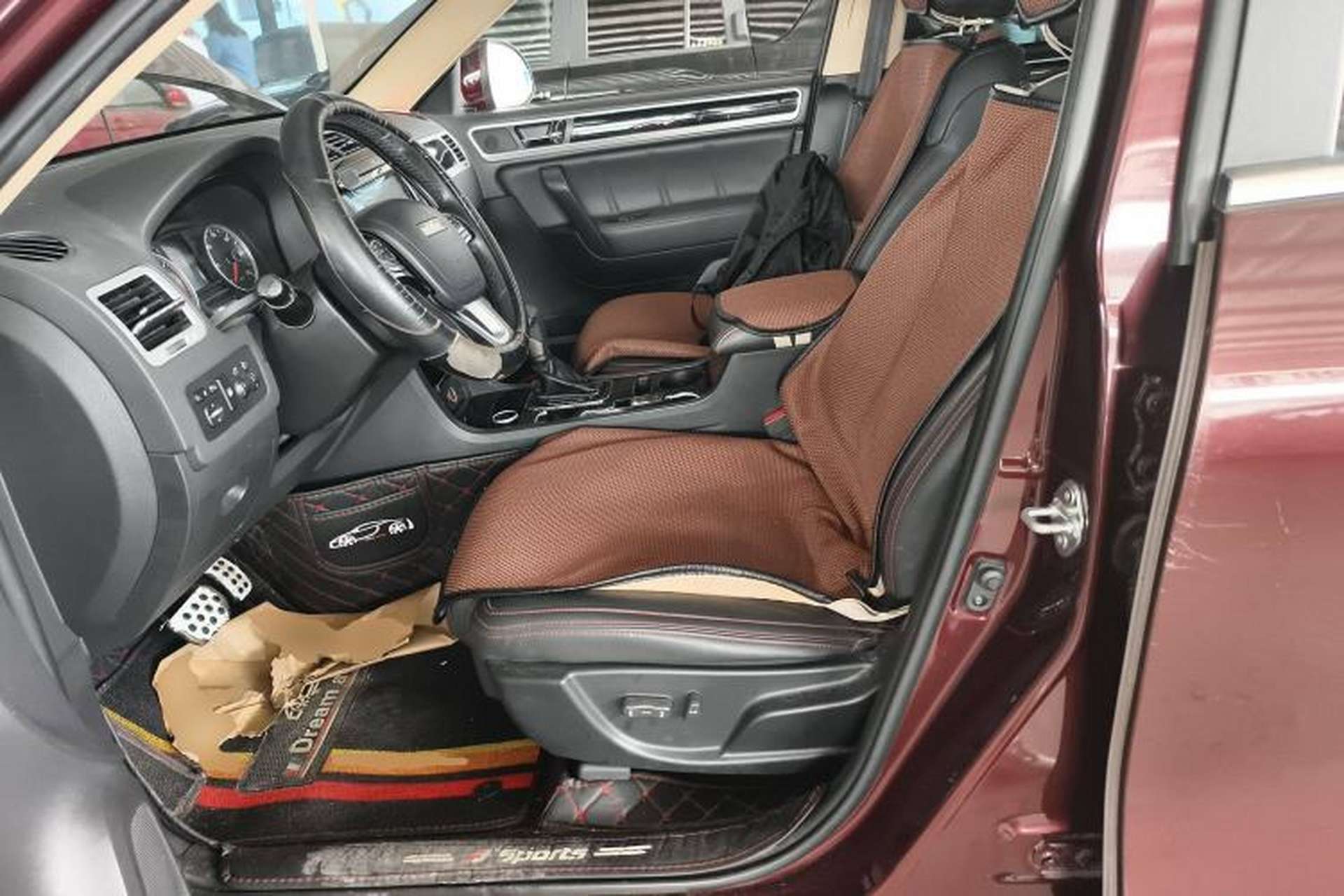 Used Yema T70 2016 1.8T CVT Smart 7-Seater Left Front Seat