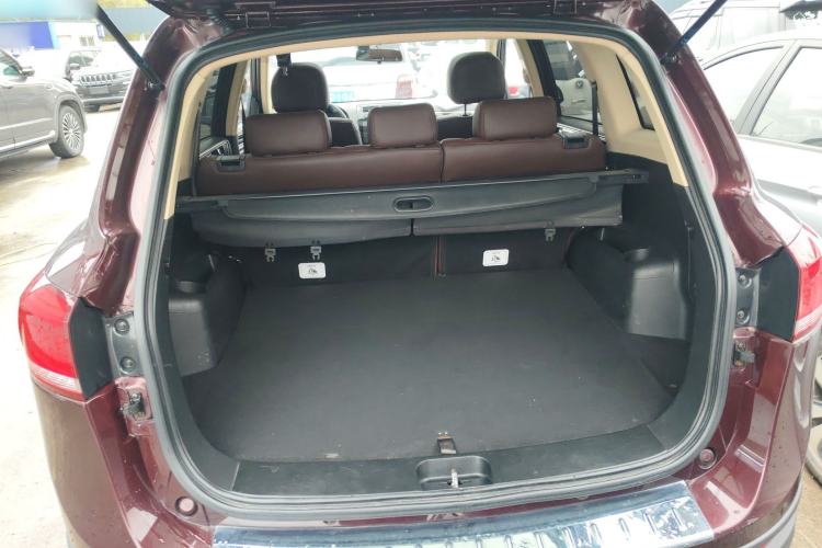 Used Yema T70 2016 Upgraded Model 1.8T CVT Flagship Edition Trunk