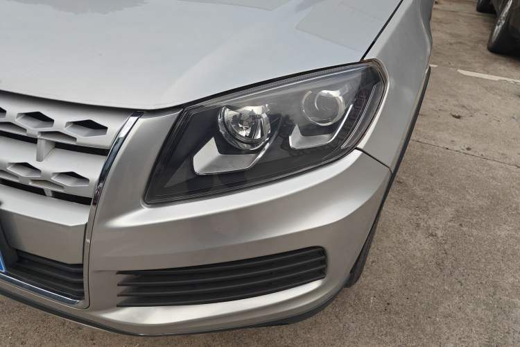 Used Yema T70 2016 1.8T CVT E-commerce Edition Exterior 7
