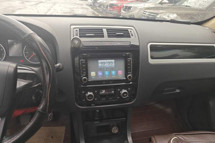 Used Yema T70 2016 1.8L Manual Elite Version Audio And AC Panel