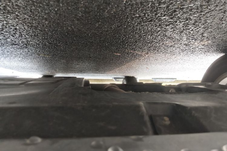 Used Yema T70 2016 1.8T CVT Elegant Model Chassis Front