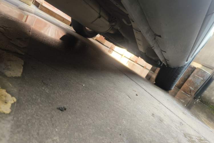 Used Yema T70 2016 1.8T CVT Elegant Model Chassis Rear Right