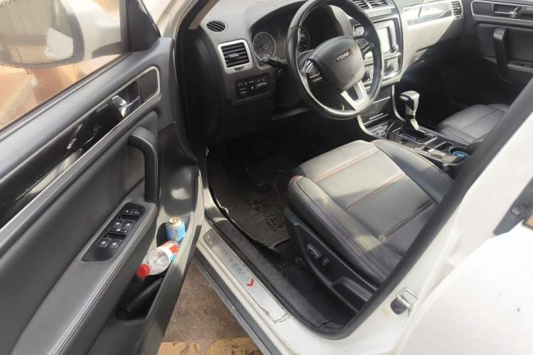 Used Yema T70 2016 1.8T CVT Elegant Model Driver Seat