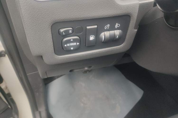Used Yema T70 2016 1.8L Manual Elite Version Engine Bay