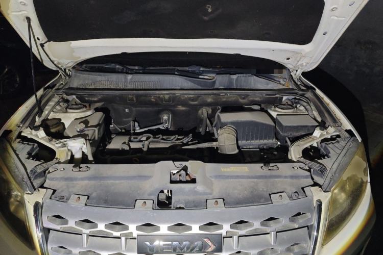 Used Yema T70 2016 Upgraded Model 1.8L Manual Elite Version Engine Bay