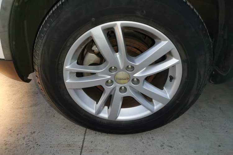 Used Yema T70 2016 Upgraded Model 1.8L Manual Elite Version Exterior 1