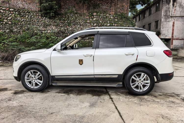 Used Yema T70 2016 1.8T CVT Ambition Model Exterior 3