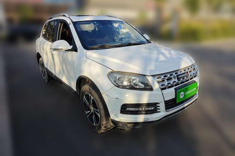 Used Yema T70 2016 Upgraded Model 1.5T Manual Luxury Version Front Right 45 Deg