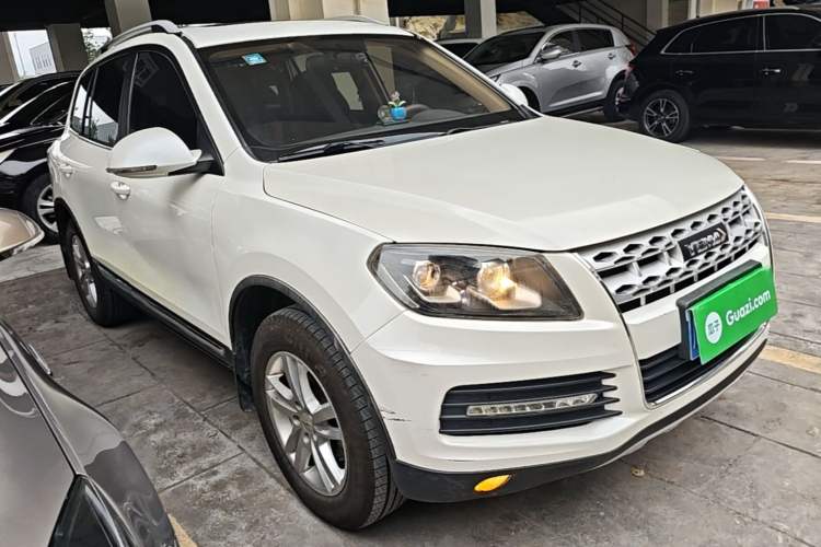 Used Yema T70 2016 1.8L Manual Elite Version Front Right 45 Deg