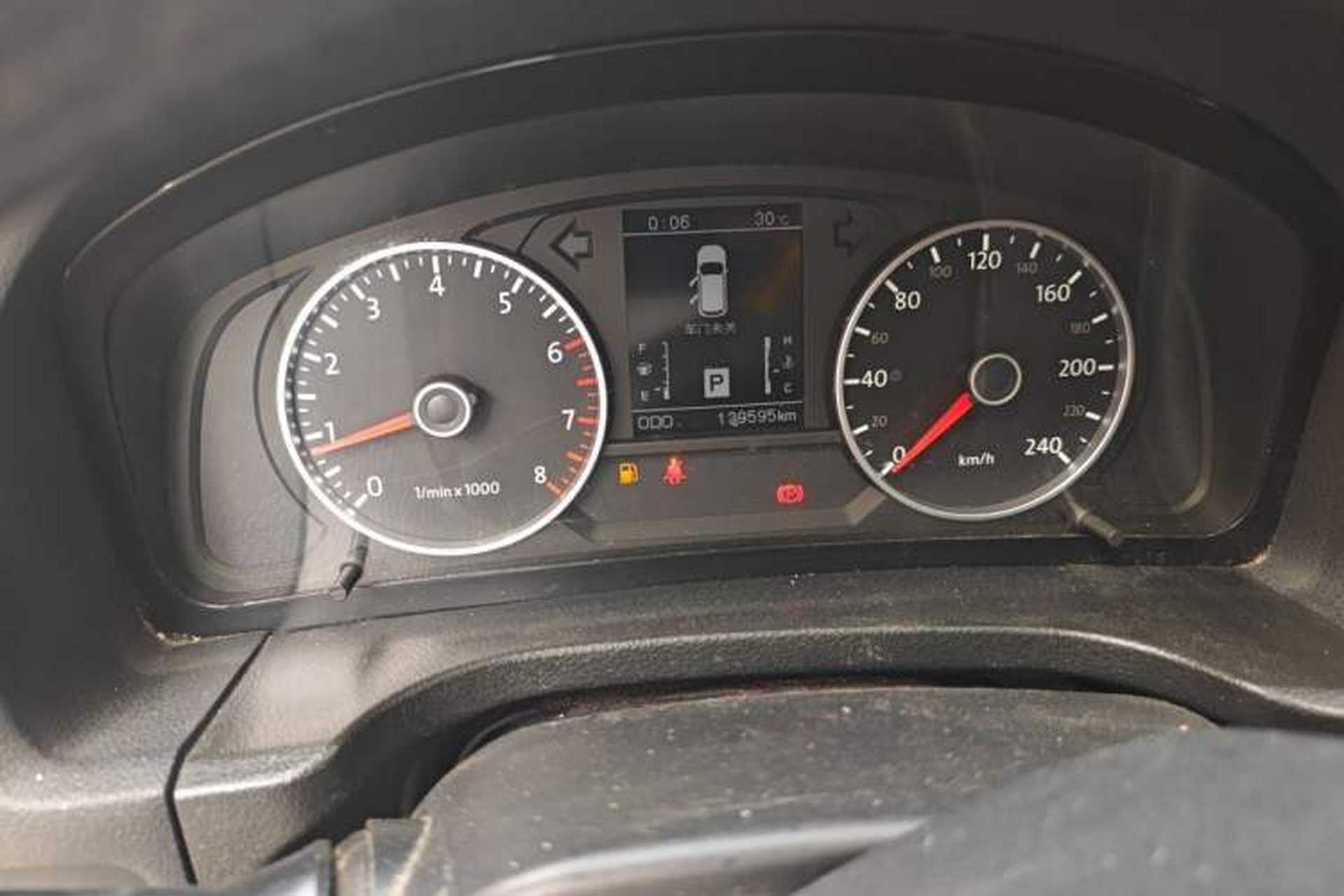 Used Yema T70 2016 1.8T CVT Elegant 7-Seater Instrument Cluster