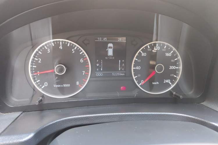 Used Yema T70 2016 Upgraded Model 1.5T Manual Luxury Version Instrument Cluster