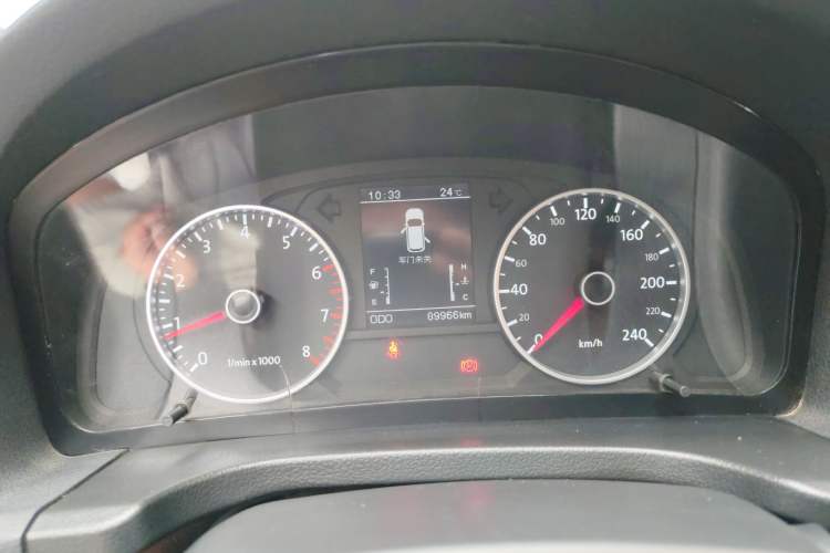 Used Yema T70 2016 Upgraded Model 1.5T Manual Leading Version Instrument Cluster