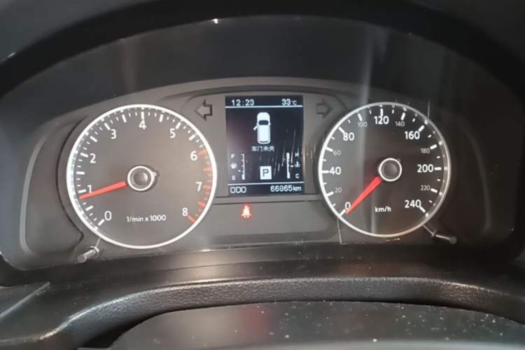Used Yema T70 2016 1.8T CVT Elegant Model Instrument Cluster