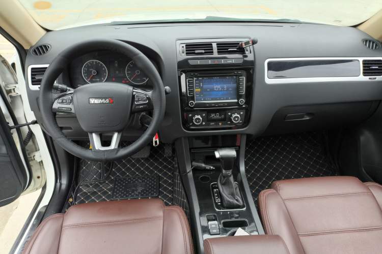 Used Yema T70 2016 1.8T CVT Ambition Model Interior 2