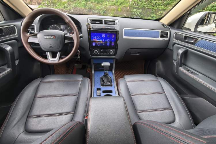Used Yema T70 2016 1.8T CVT Ambition Model Interior 4