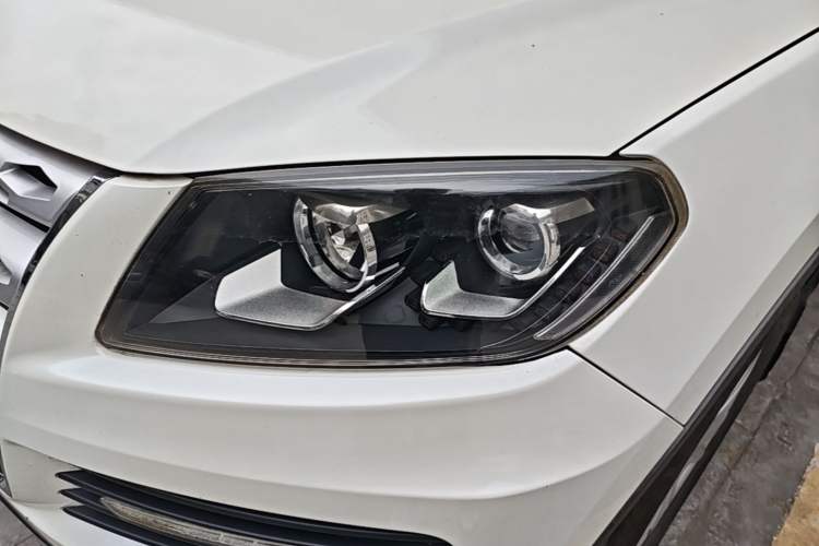 Used Yema T70 2016 1.8L Manual Elite Version Left Front Headlight