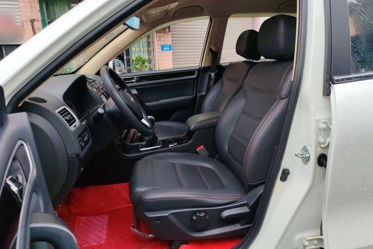Used Yema T70 2016 Upgraded Model 1.5T Manual Leading Version Left Front Seat