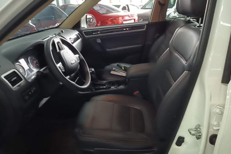 Used Yema T70 2016 1.8T CVT Elegant Model Left Front Seat