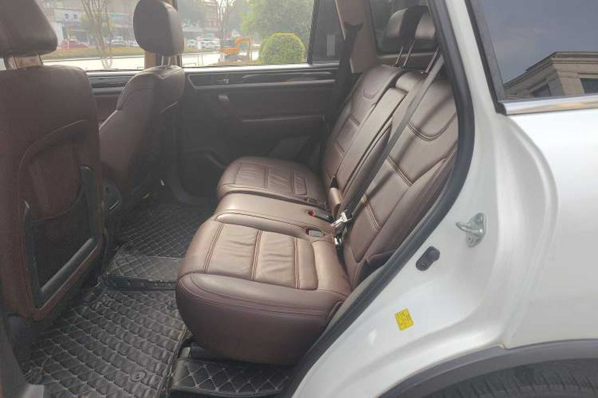 Used Yema T70 2016 Upgraded Model 1.8T CVT Flagship Edition Left Rear Seat