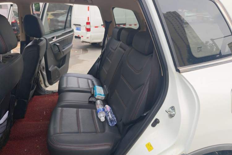 Used Yema T70 2016 1.8T CVT Elegant Model Left Rear Seat
