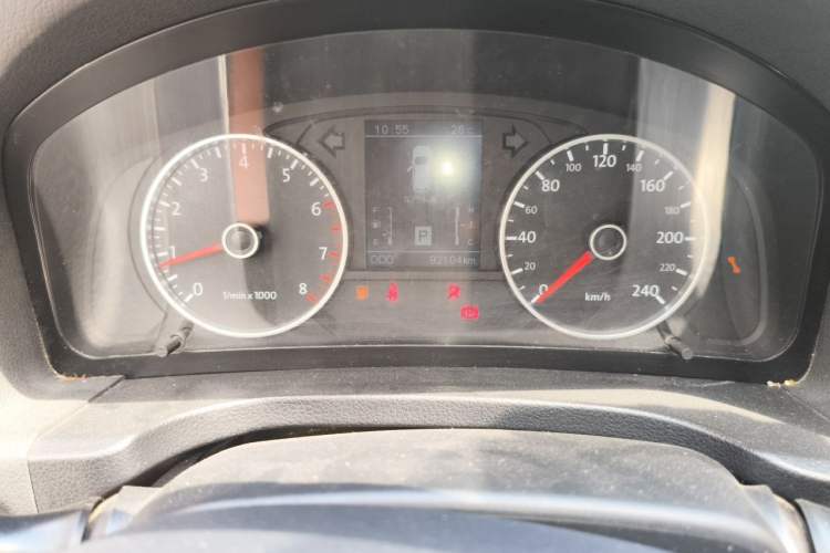 Used Yema T70 2016 Upgraded Model 1.8T CVT Flagship Edition Odometer Close Up
