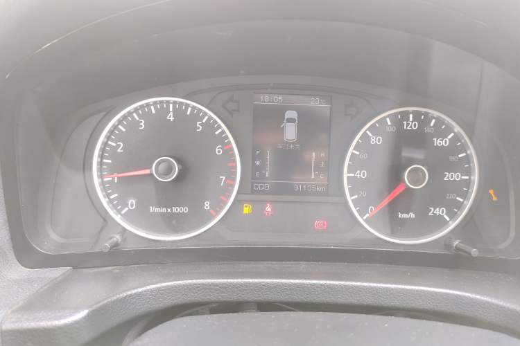 Used Yema T70 2016 Upgraded Model 1.8L Manual Elite Version Odometer Close Up
