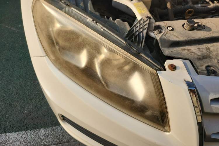 Used Yema T70 2016 Upgraded Model 1.8L Manual Comfort Version Right Front Headlight