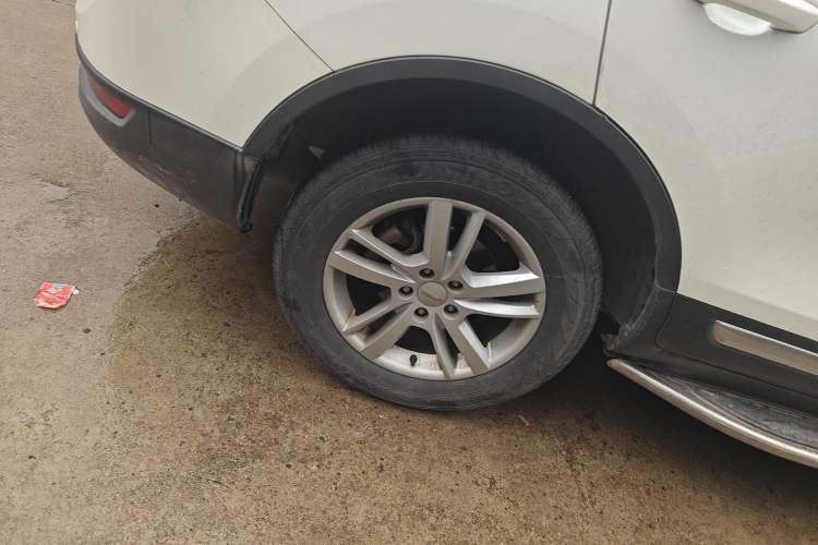 Used Yema T70 2016 1.8L Manual Elite Version Right Rear Wheel Hub
